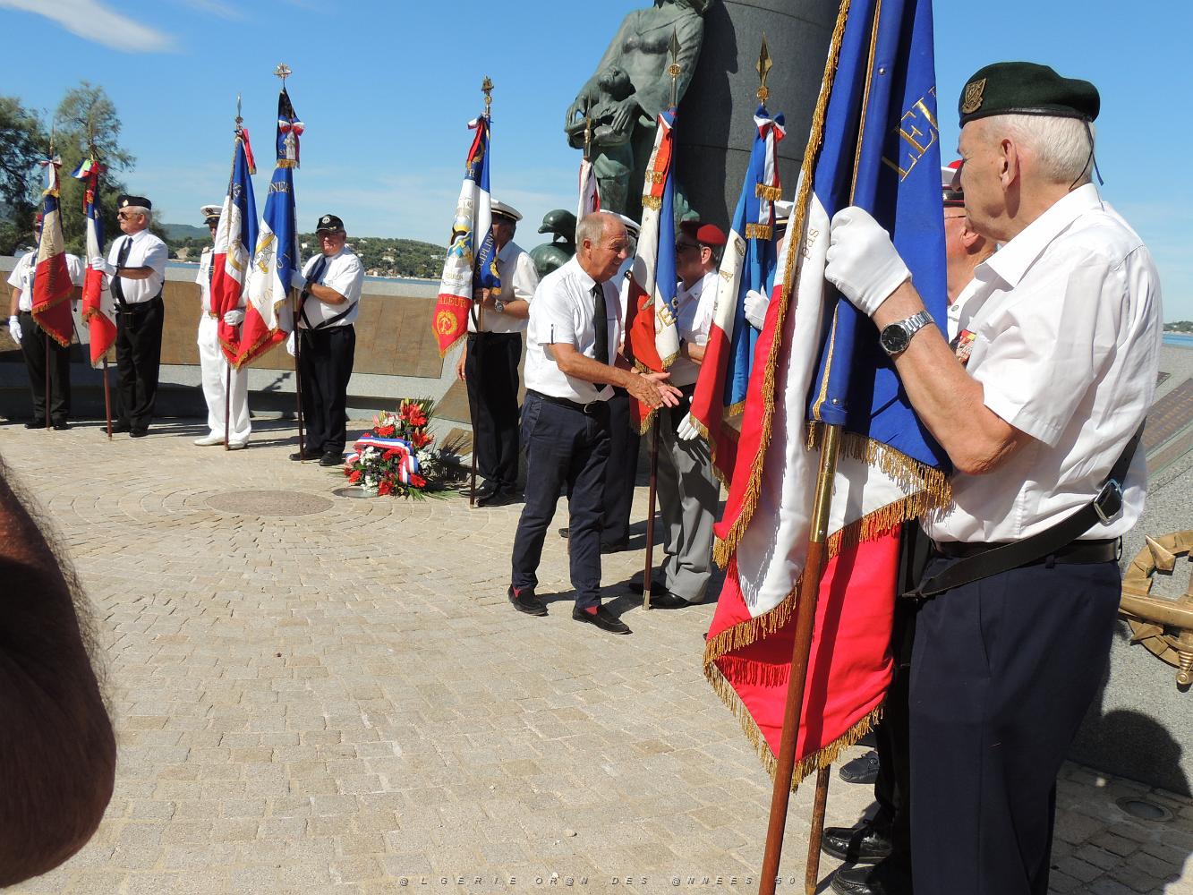 2022 08 21 TOULON HOMMAGE AUX MARINS DU SOUS MARIN LA GALATEE (21).JPG -           